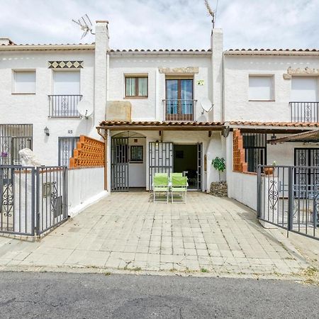 Apartamento Roses Victor Bagian luar foto